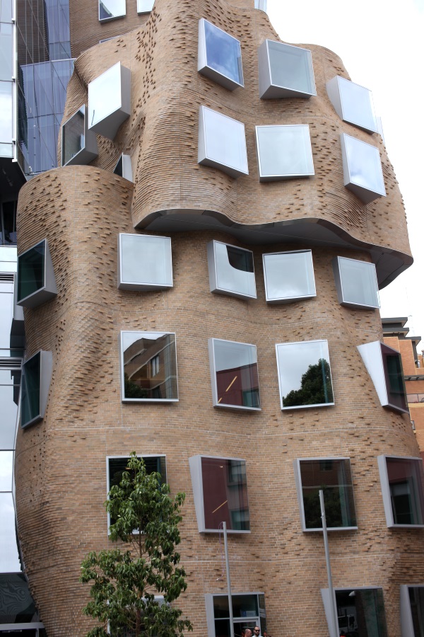 UTS’s Frank Gehry designed School of Business complete